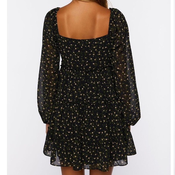 Forever 21 Black floral dress - Picture 2 of 10